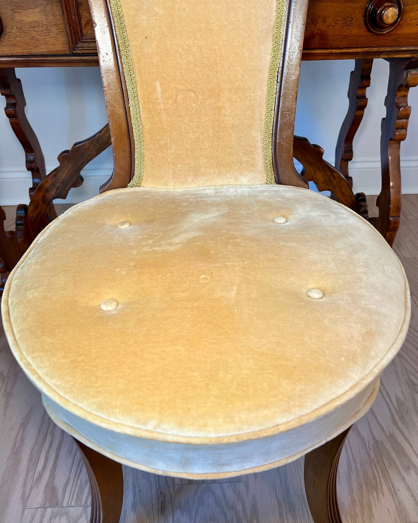 Velvet Desk Chair