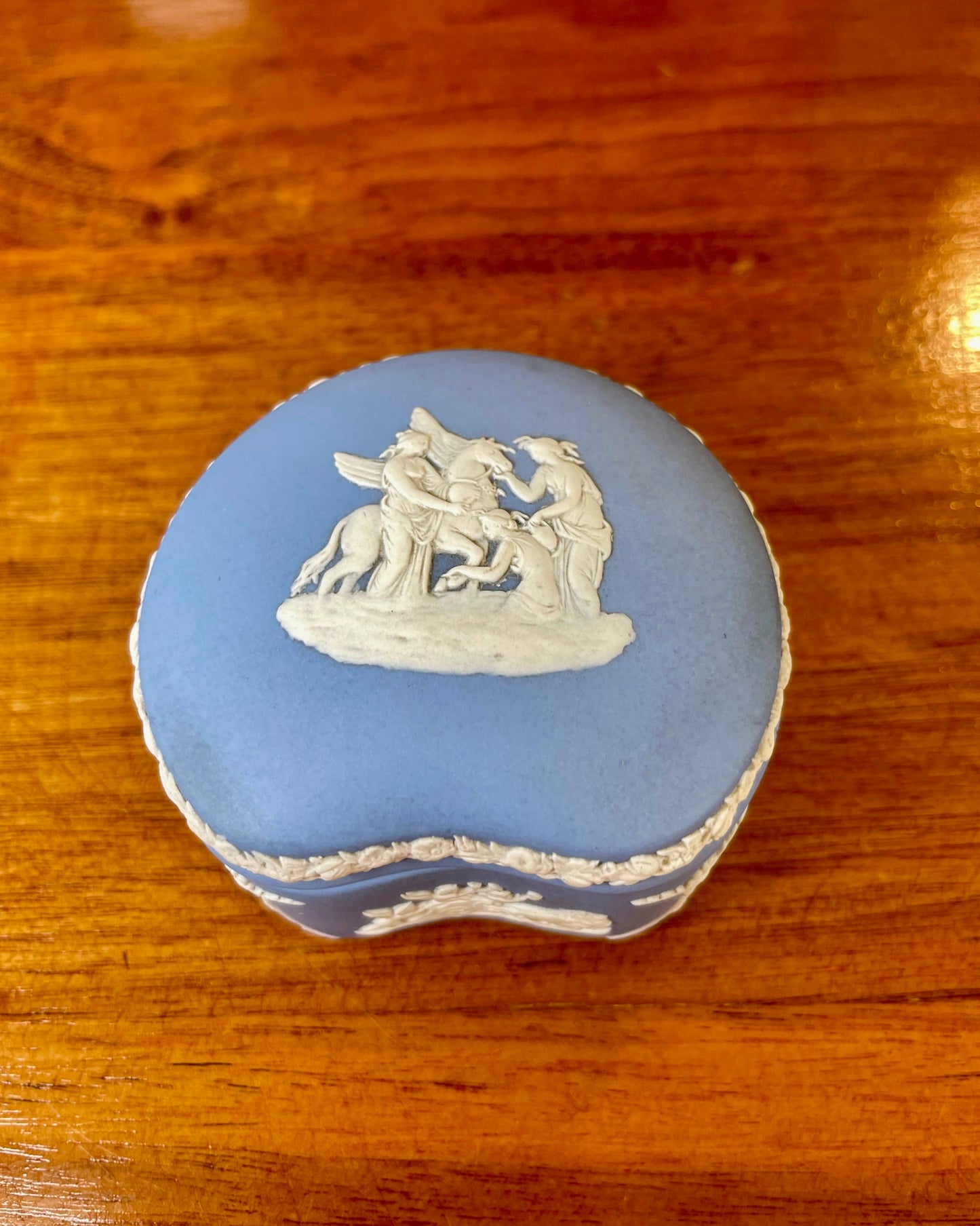 Vintage Wedgwood Jasperware Trinket Box