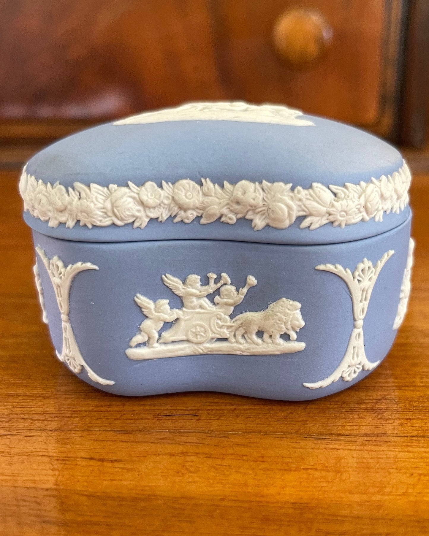 Vintage Wedgwood Jasperware Trinket Box