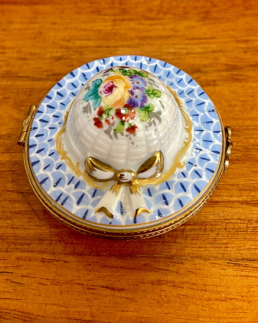 Limoges Hat Bonnet Trinket Box