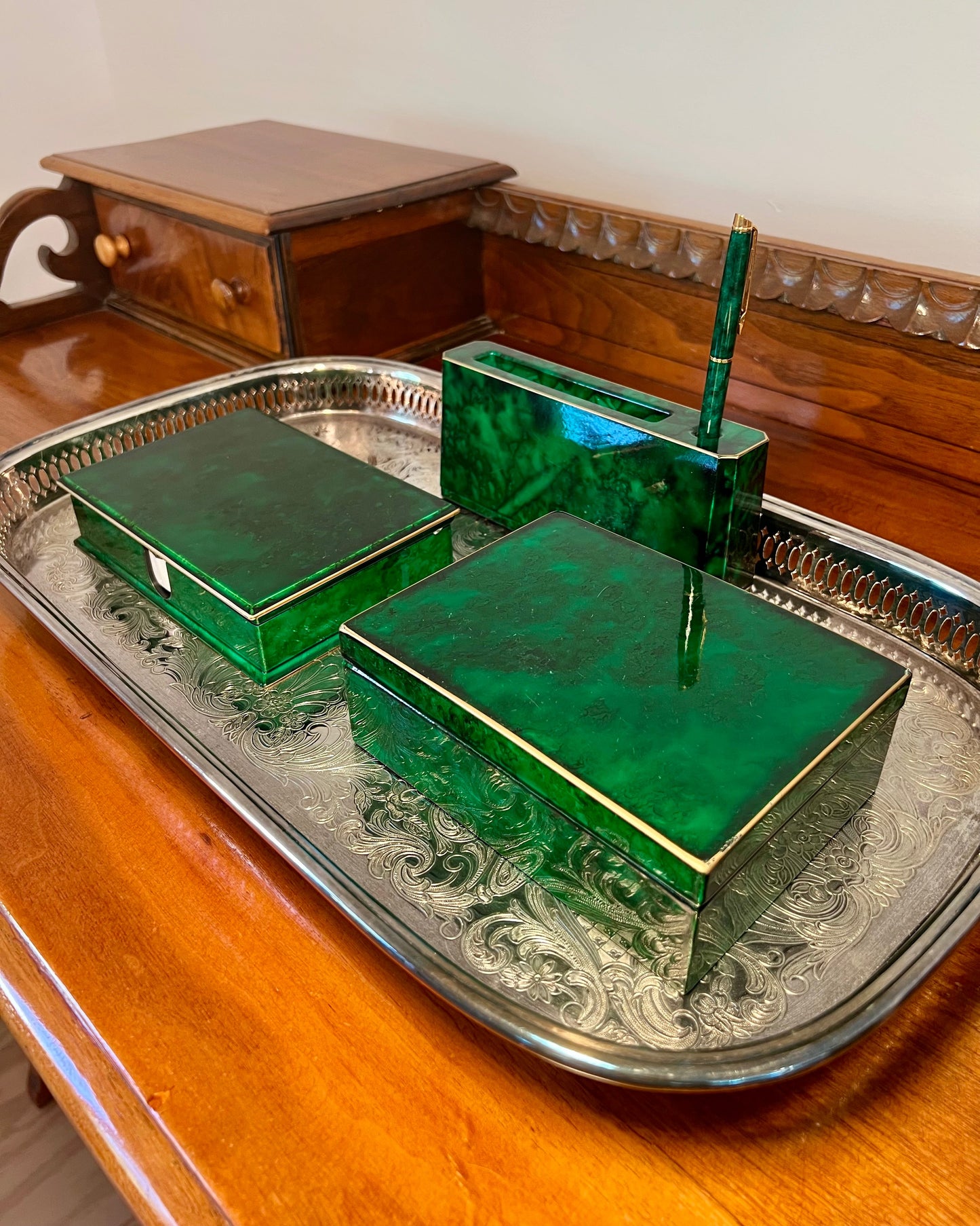 Malachite Lacquer Desk Set